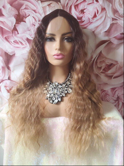 Lace part wavy ombre wig - Picture 1 of 5
